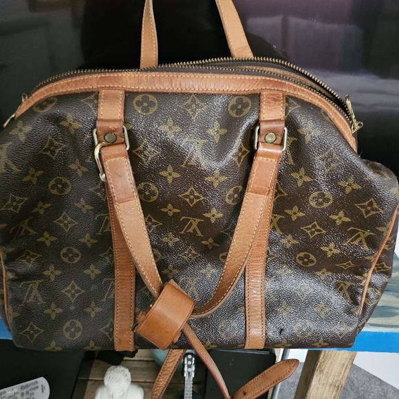 Louis Vuitton Sac Souple 35 - Picture 4 of 15